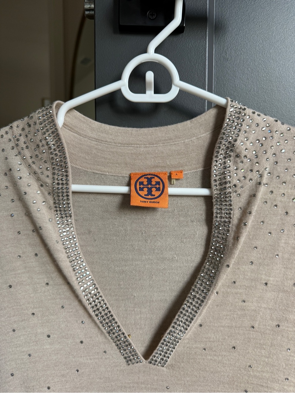 Tory Burch, beige rhinestone tunic size large - Picture 3 of 6
